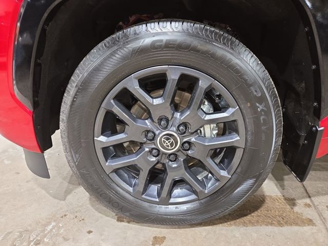 Used 2024 Toyota Sequoia Platinum image 8