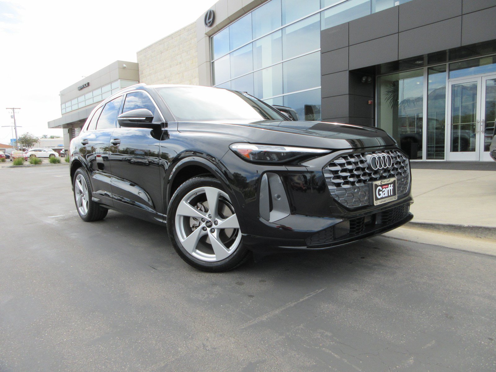 Used 2025 Audi Q5 Prestige AWD/4WD image 14