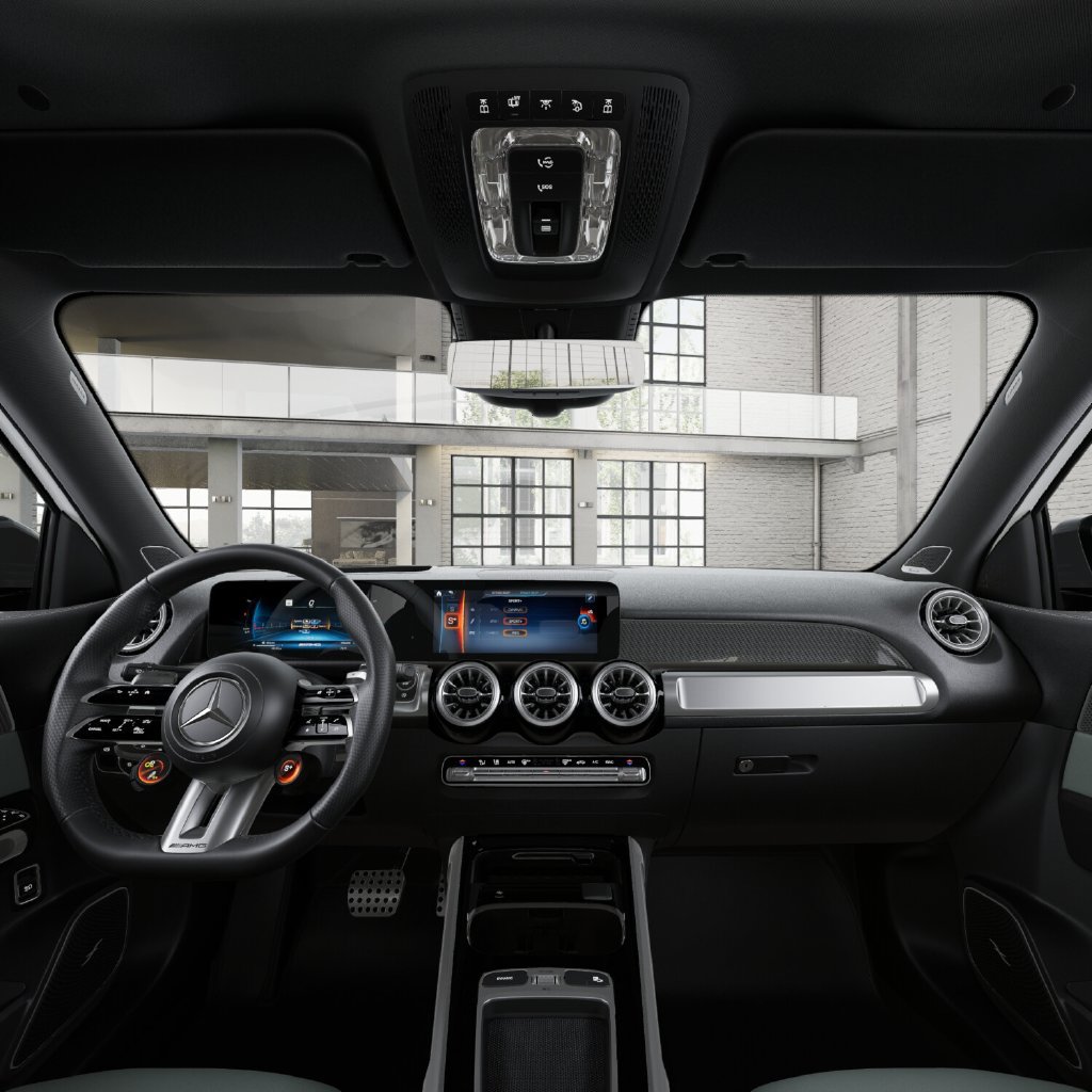 New 2026 Mercedes-Benz GLB 35 AMG 4MATIC image 42