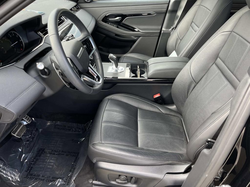 Used 2023 Land Rover Range Rover Evoque R-Dynamic SE image 19