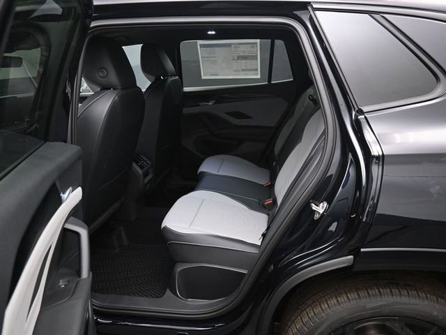 New 2026 Volkswagen Tiguan SE R-Line image 11