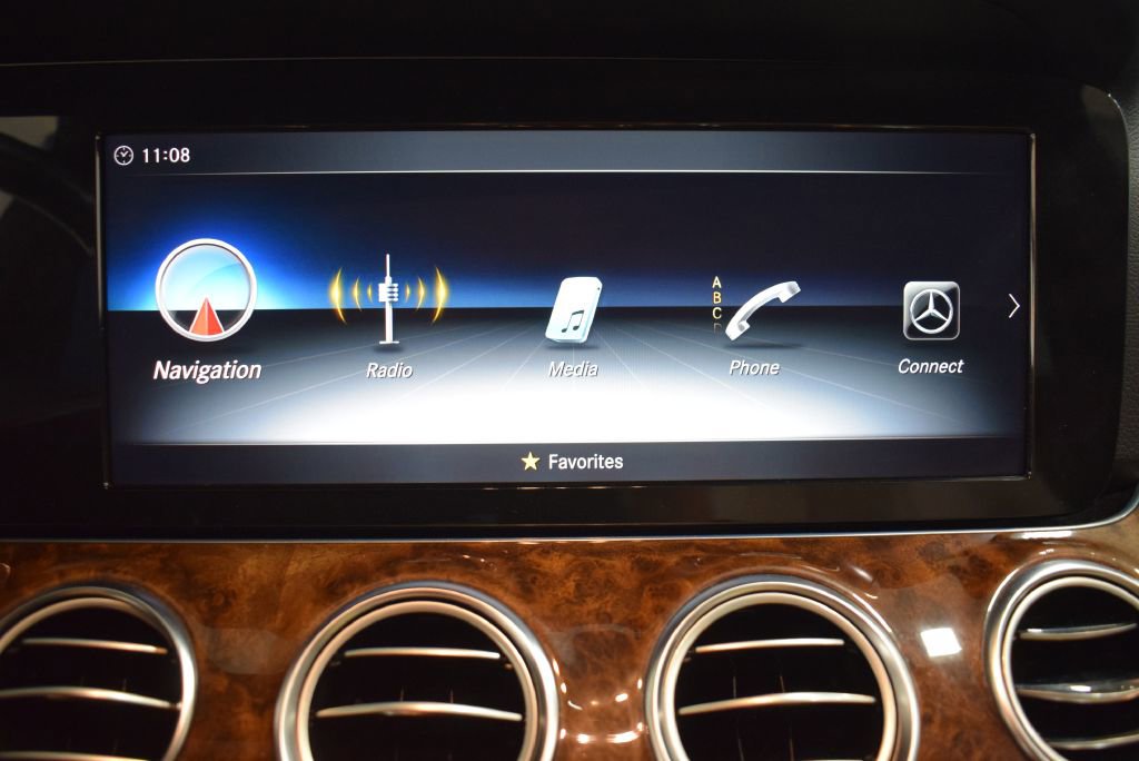Used 2018 Mercedes-Benz E 300 w/ Premium 1 Package image 24