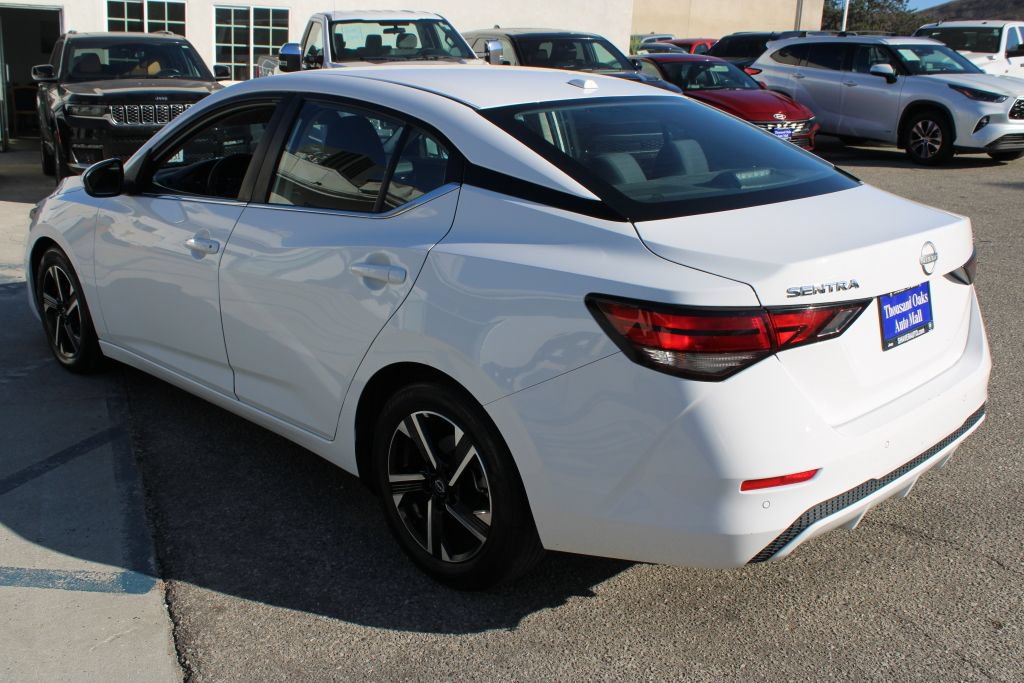 Used 2024 Nissan Sentra SV FWD image 6