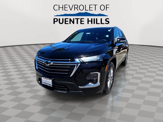 Used 2023 Chevrolet Traverse LT FWD image 3