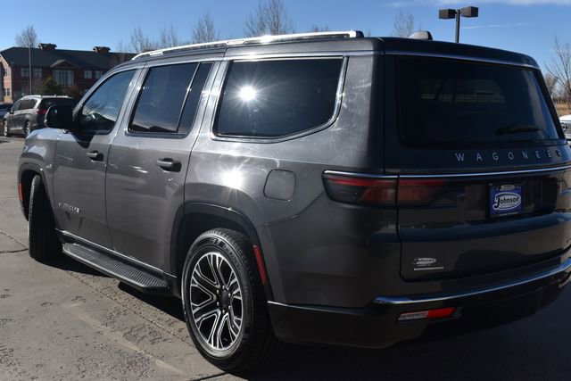 Used 2022 Jeep Wagoneer Series III AWD/4WD image 7