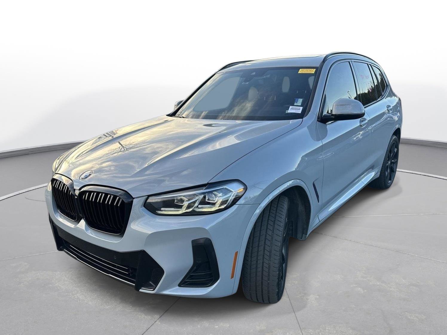 Used 2022 BMW X3 xDrive30i w/ M Sport Package video 2