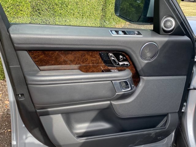 Used 2020 Land Rover Range Rover HSE AWD/4WD image 26