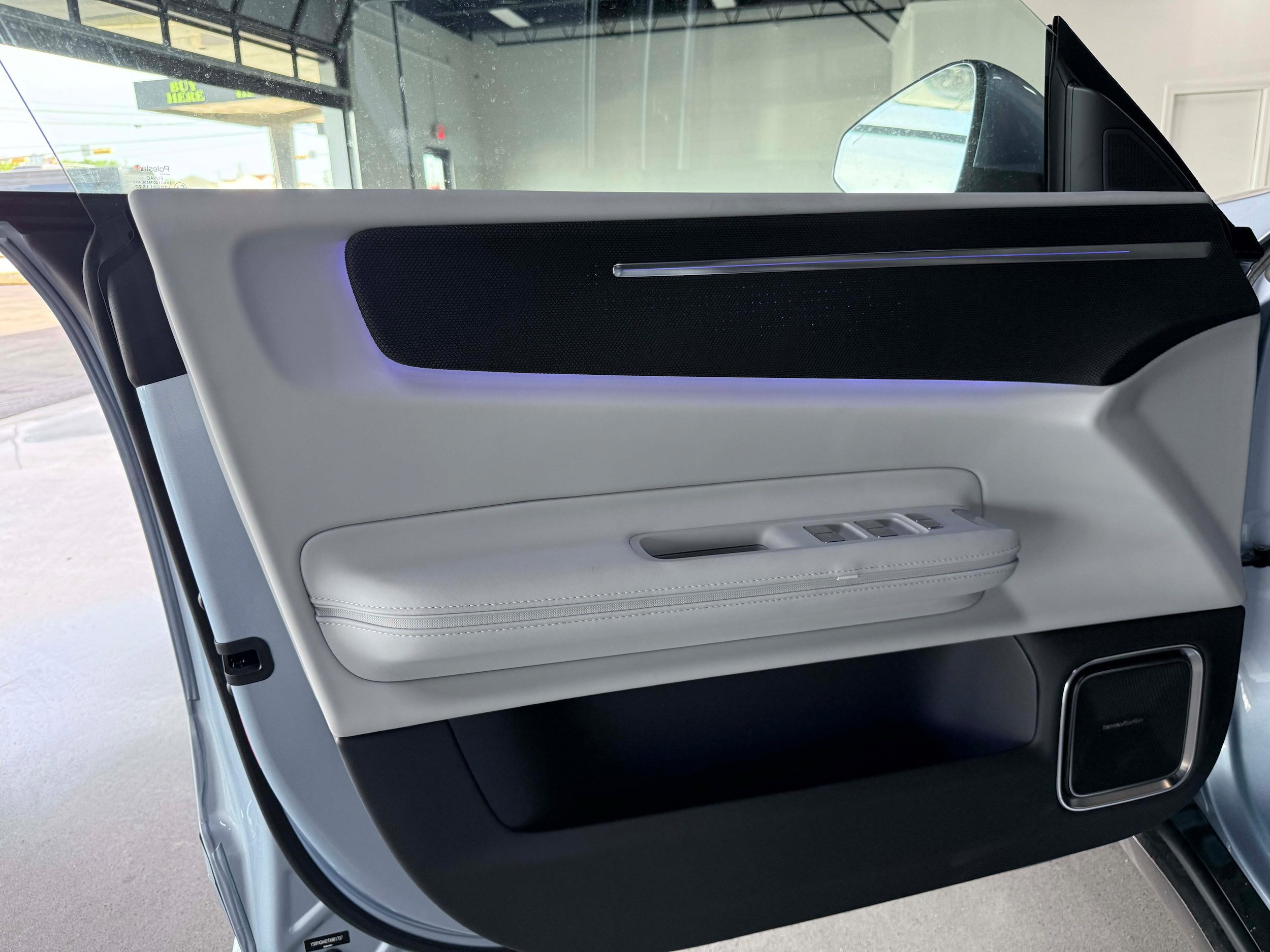 New 2026 Polestar Polestar 4 AWD/4WD image 10
