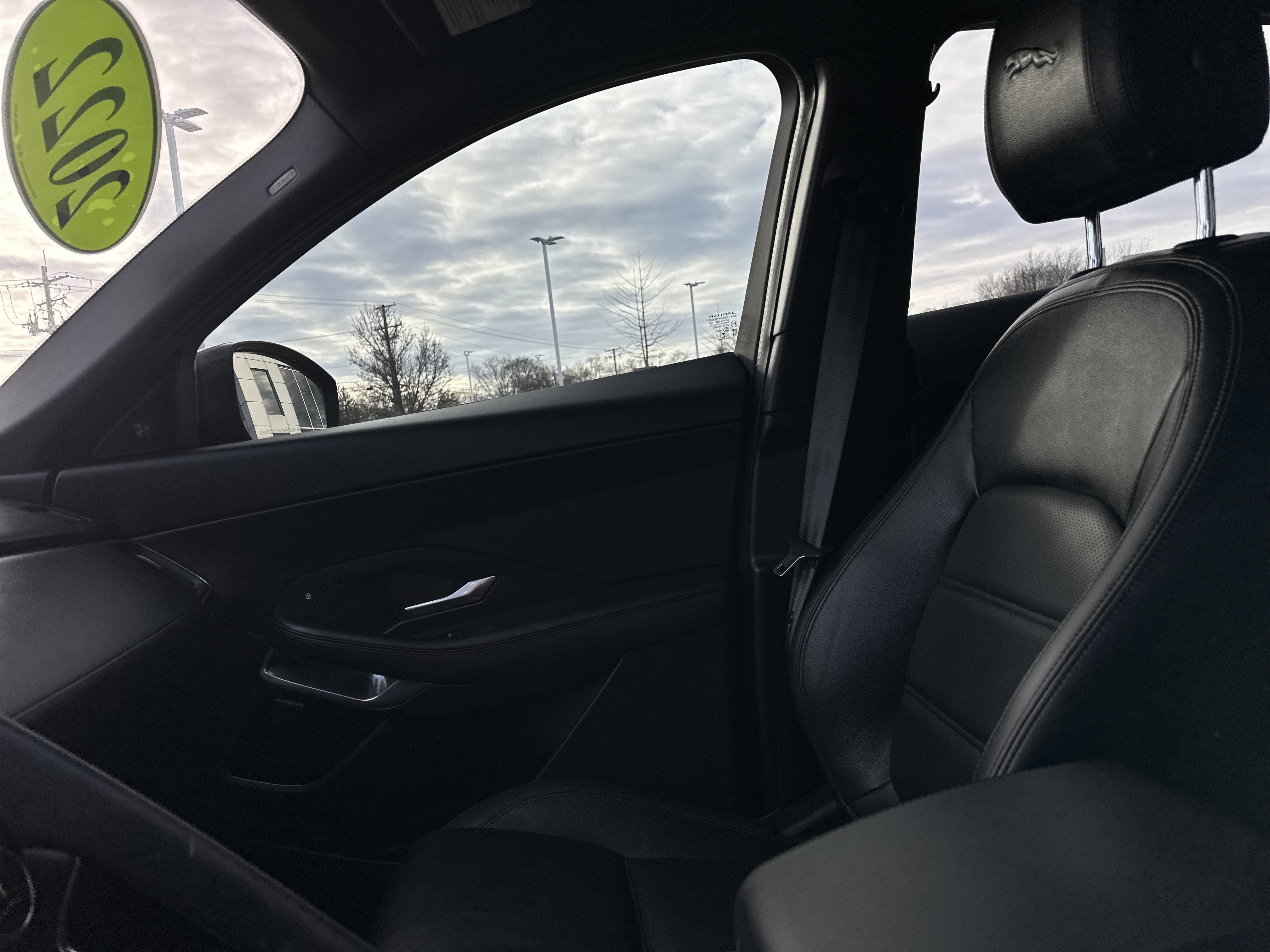 Used 2022 Jaguar E-PACE SE image 24