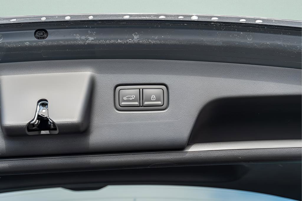 Used 2026 Hyundai Palisade Calligraphy image 12