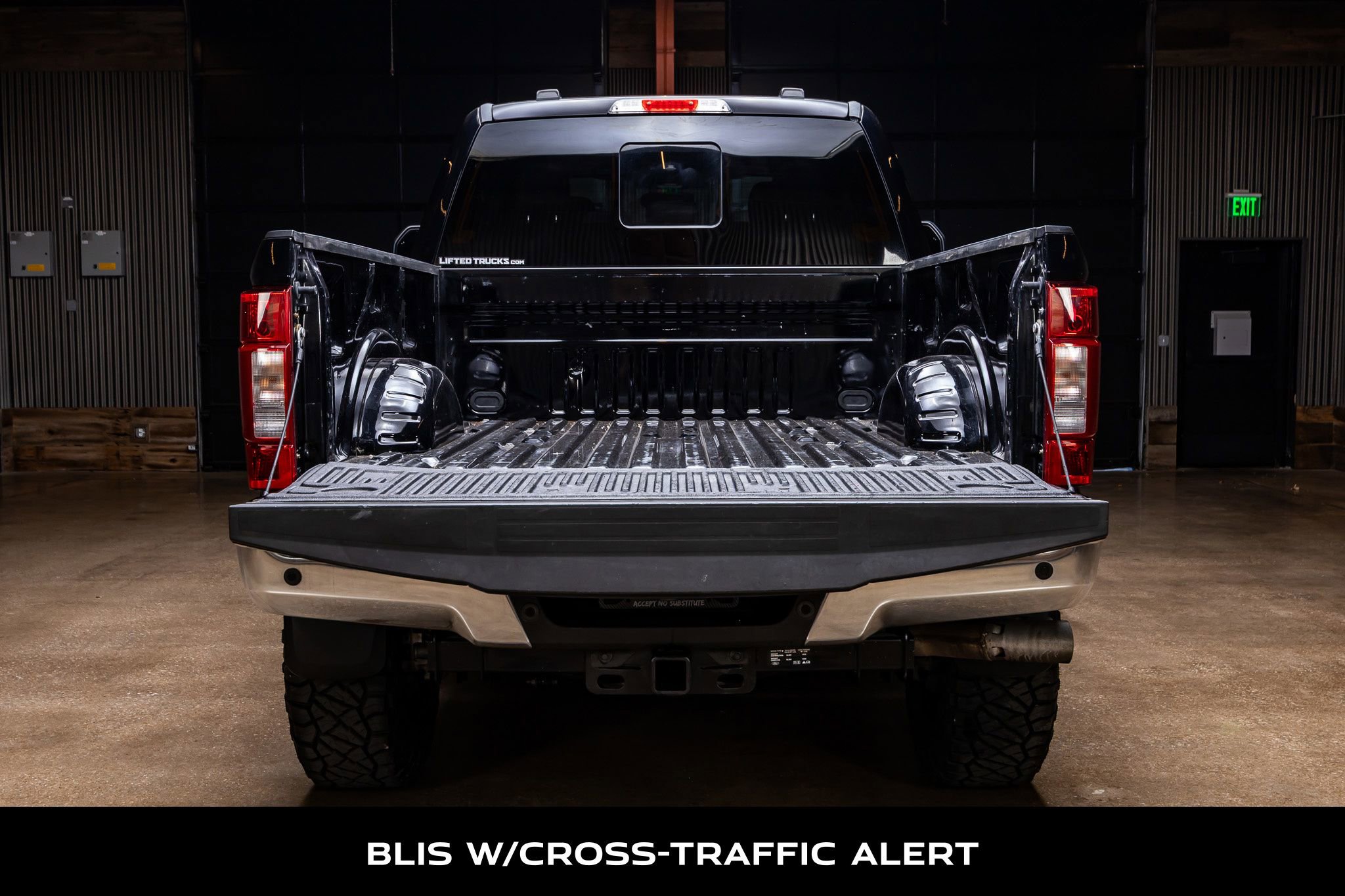 Used 2021 Ford F250 Lariat w/ Lariat Value Package image 9