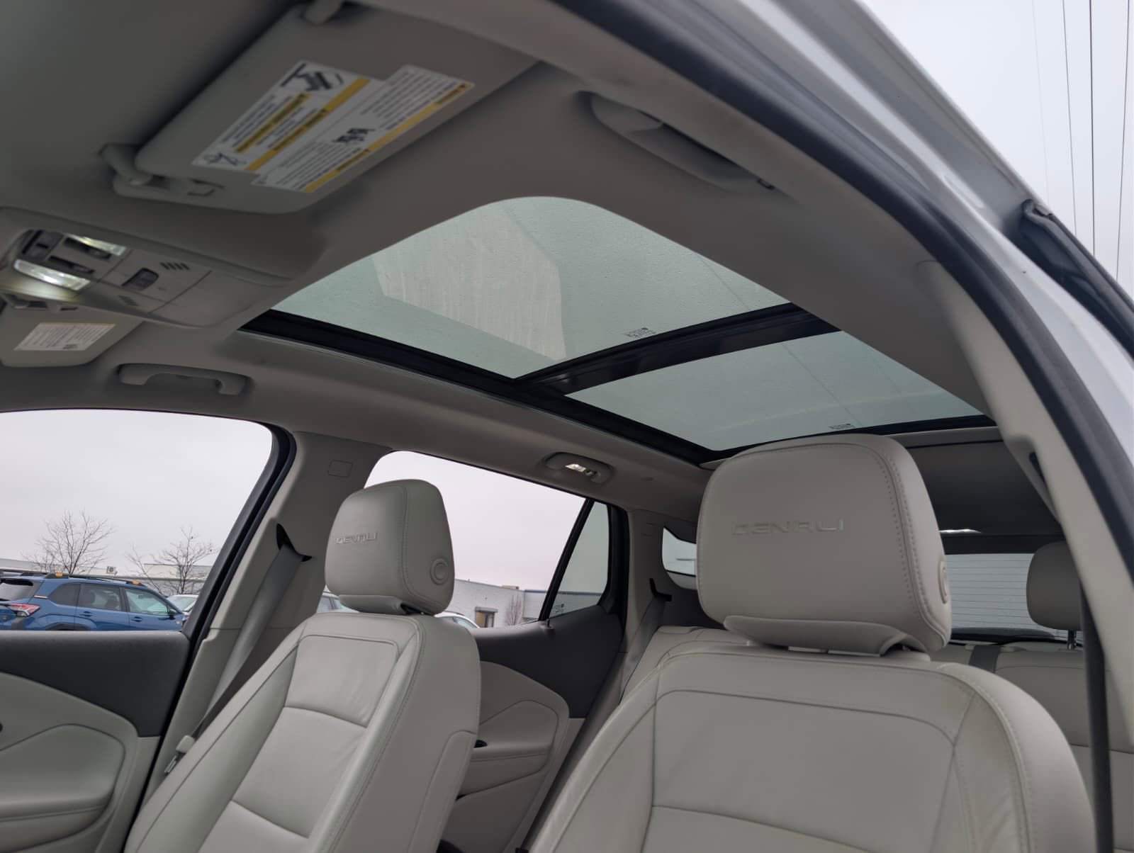 Used 2020 GMC Terrain Denali w/ Denali Premium Package image 7