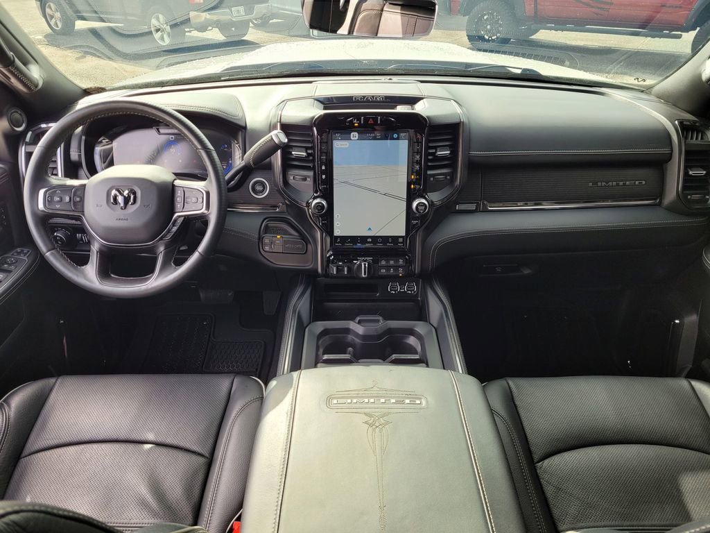 Used 2024 RAM 2500 Limited image 29