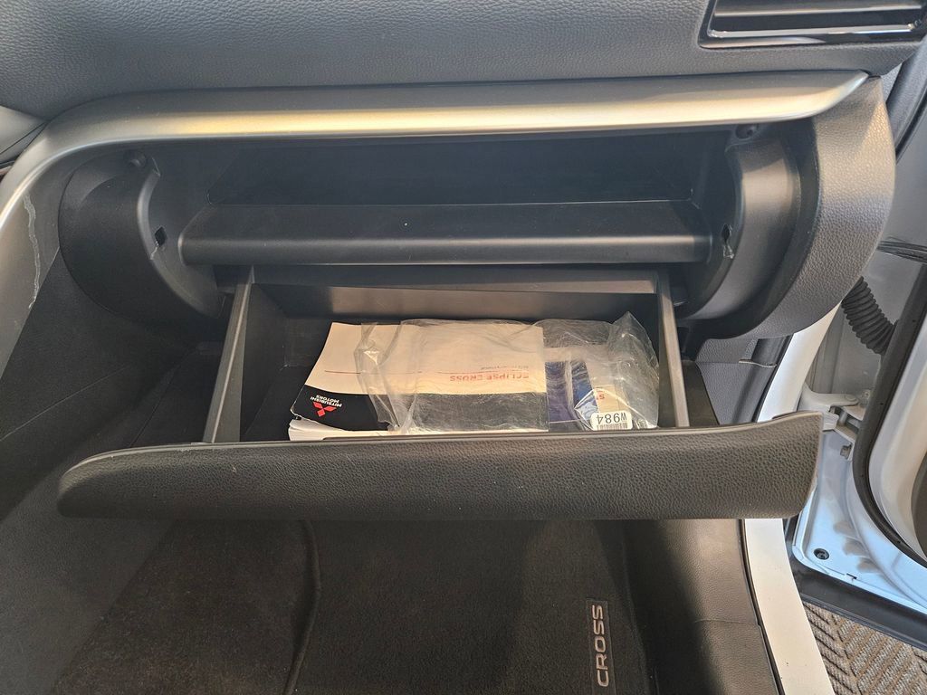 Used 2024 Mitsubishi Eclipse Cross SE image 30