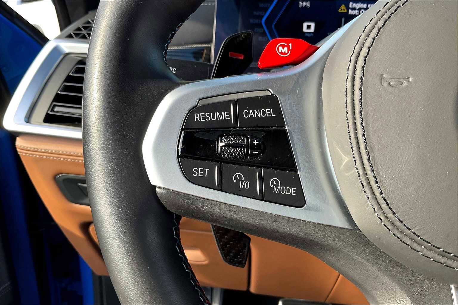Used 2025 BMW X6 M Competition w/ Executive Package image 21