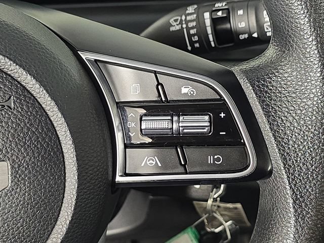 Used 2024 Kia Seltos LX AWD/4WD image 30