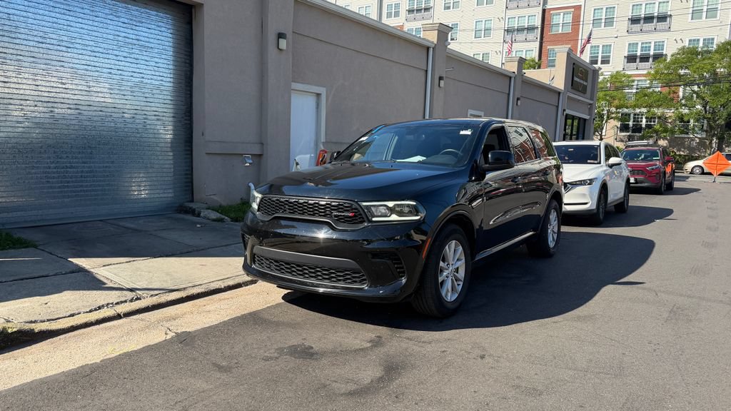 Used 2025 Dodge Durango GT RWD image 3