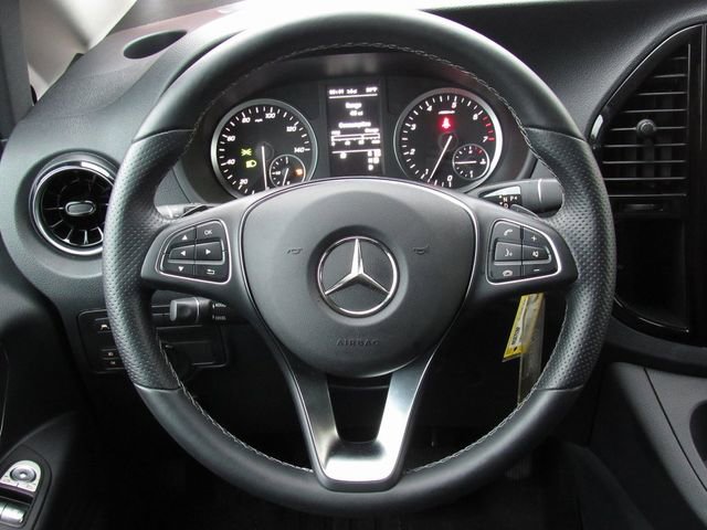 Used 2023 Mercedes-Benz Metris Passenger image 22