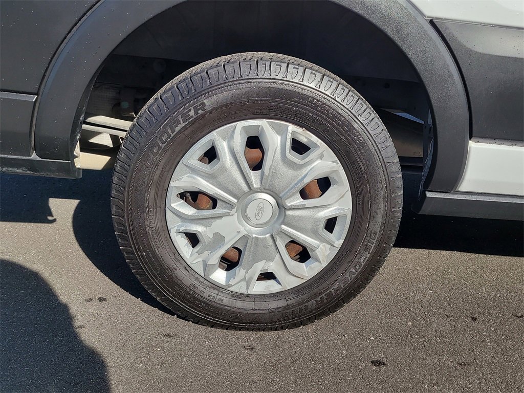 Used 2019 Ford Transit 350 XLT image 5