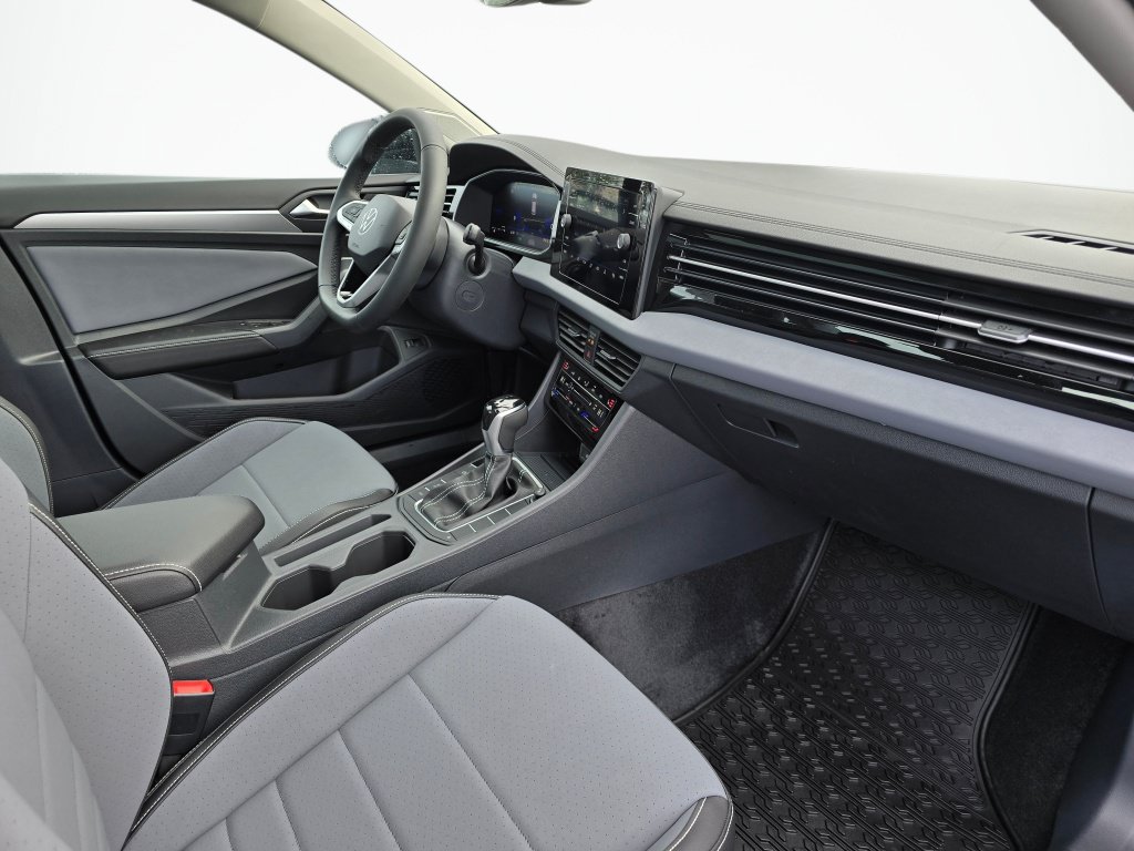 New 2026 Volkswagen Jetta SE FWD image 43