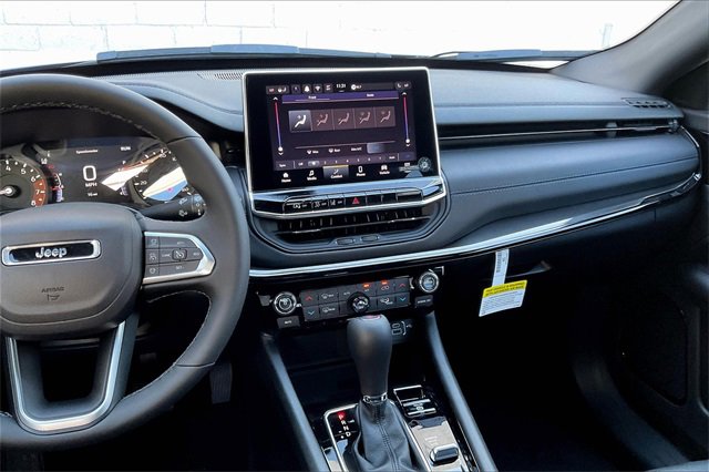 New 2026 Jeep Compass Latitude w/ Quick Order Package 29K image 5