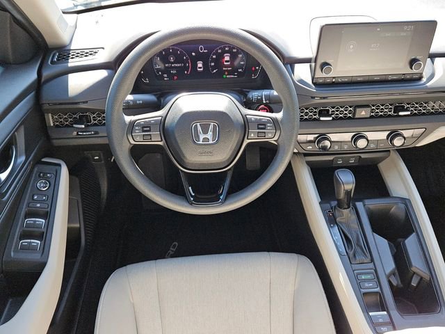 Certified 2025 Honda Accord SE image 12