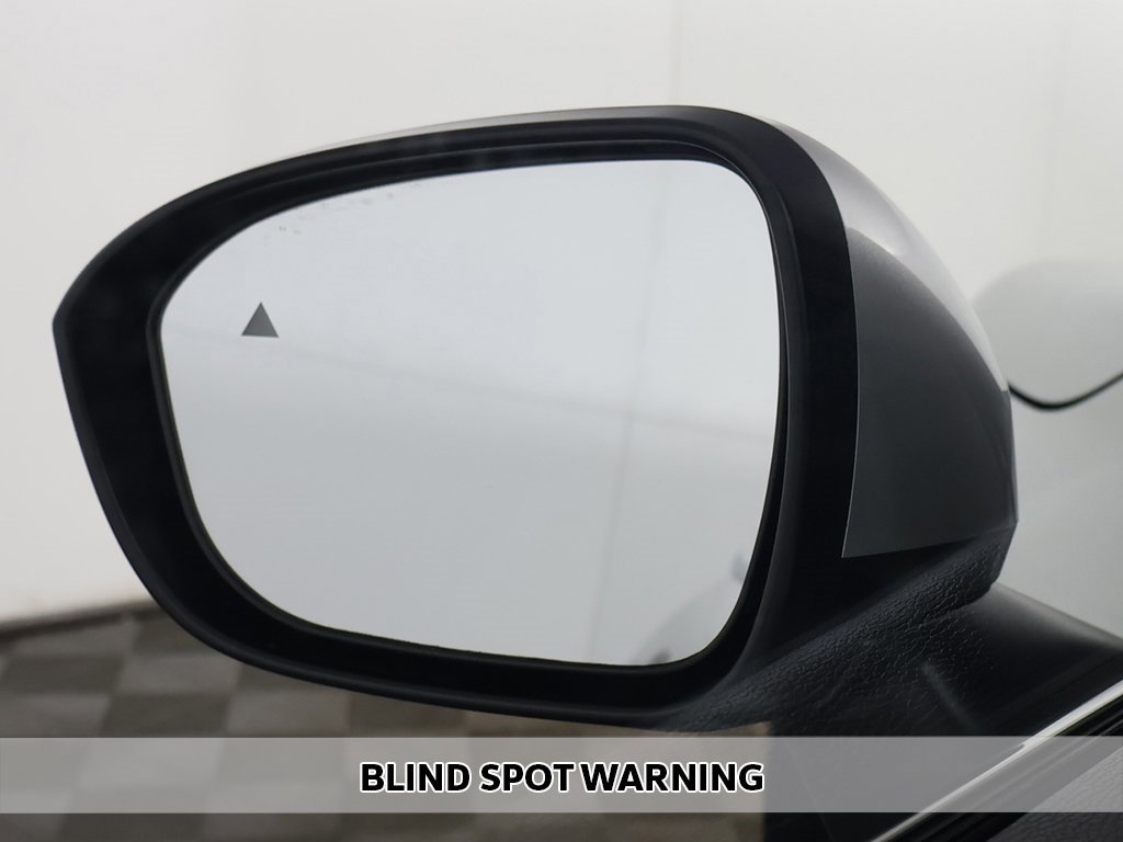 New 2026 Mitsubishi Outlander ES image 4