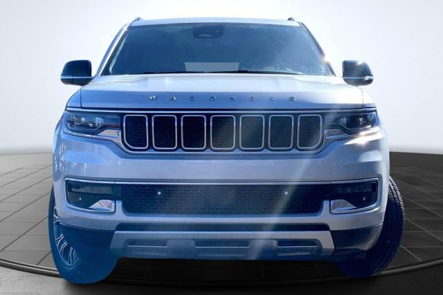 Used 2025 Jeep Wagoneer L Series II image 3