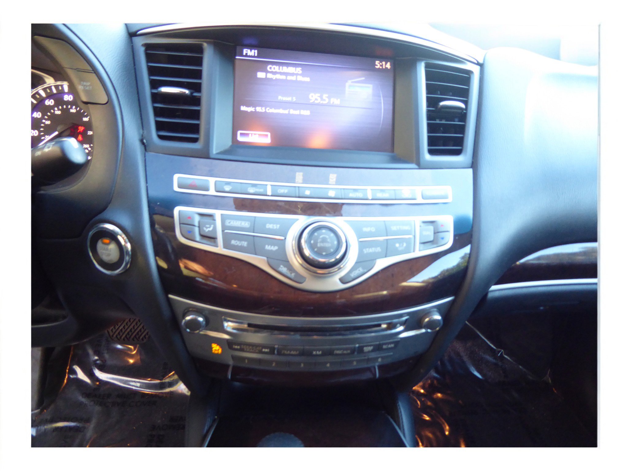 Used 2015 INFINITI QX60 AWD w/ Deluxe Touring Package image 11