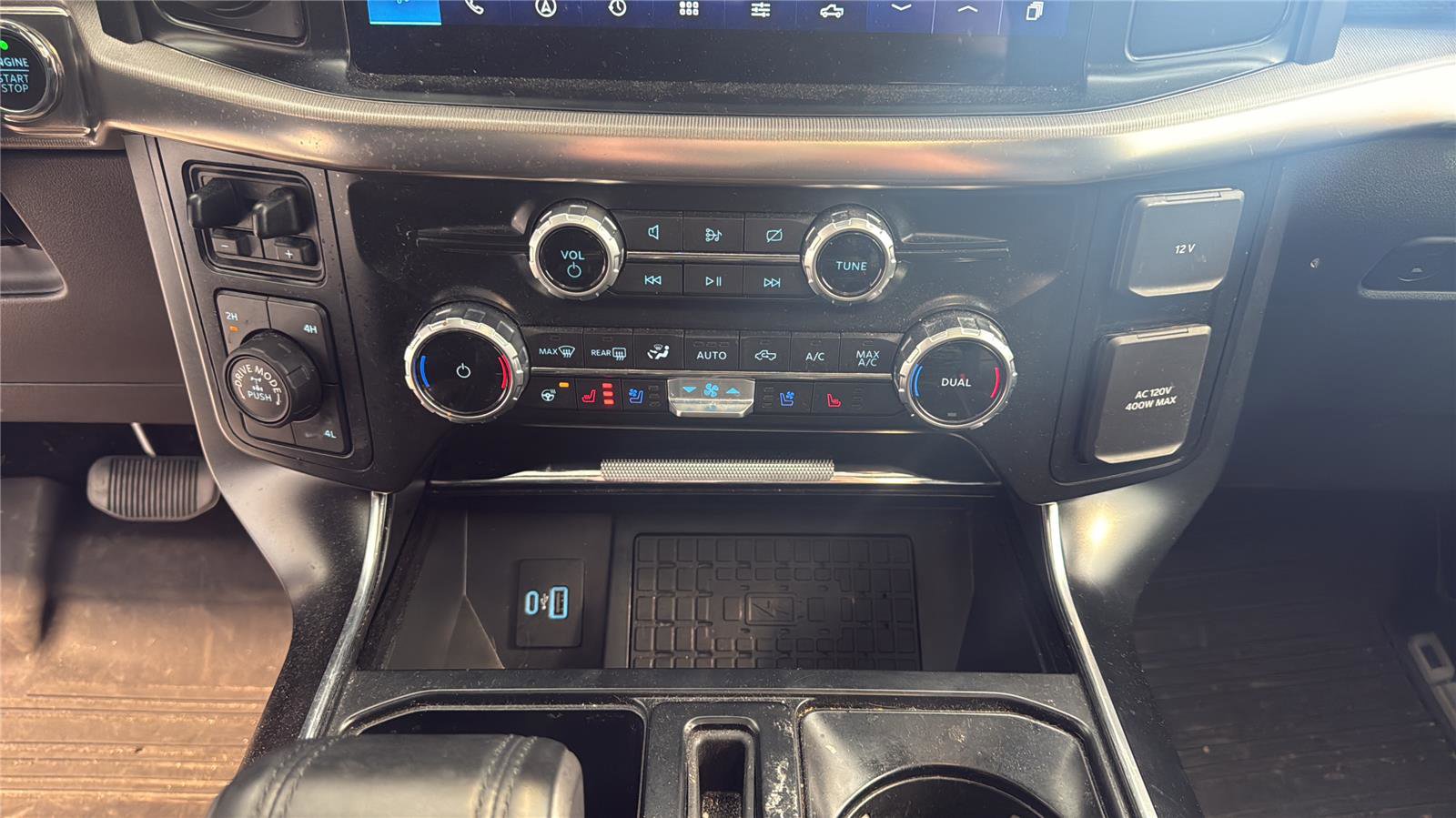 Used 2023 Ford F150 Raptor w/ Raptor 37 Performance Package AWD/4WD image 27