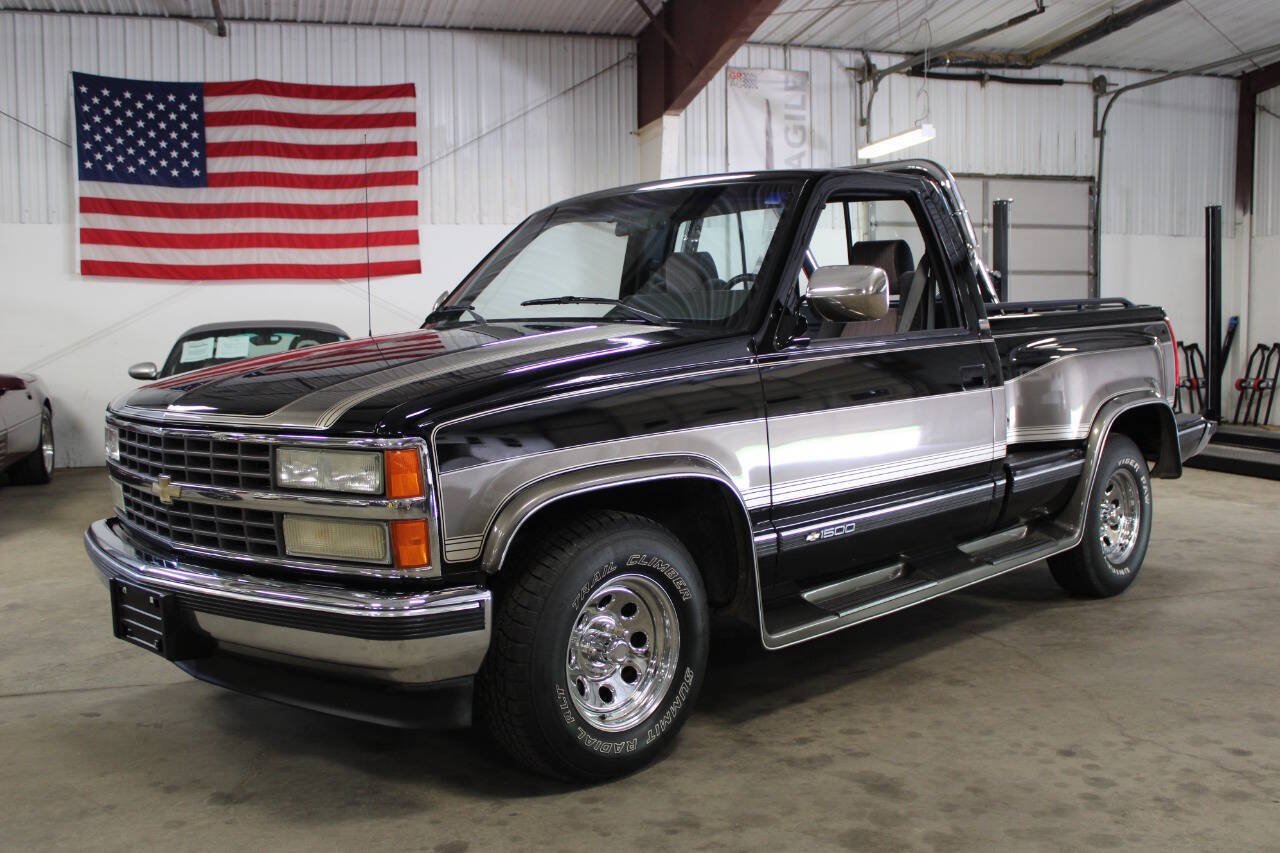 Used 1990 Chevrolet Silverado 1500 2WD Regular Cab image 1
