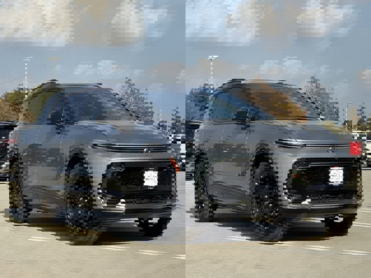 New 2026 Chevrolet Equinox EV RS image 3