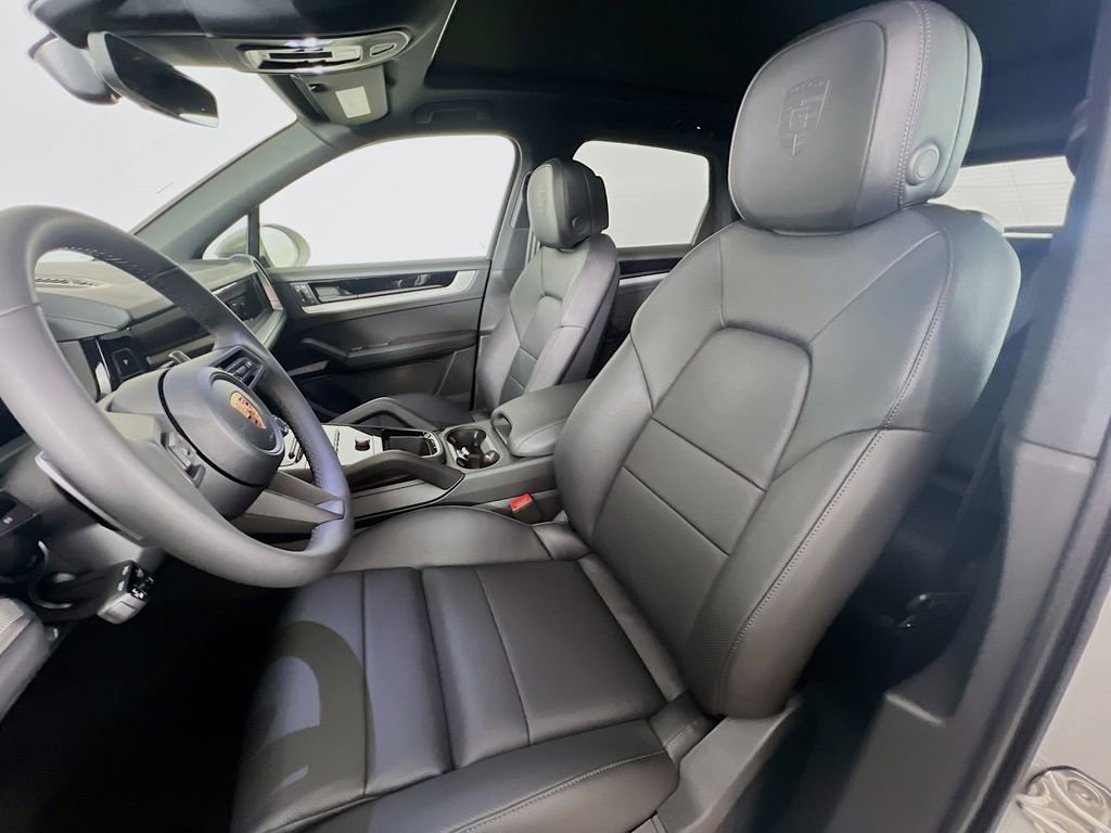 New 2026 Porsche Cayenne image 5