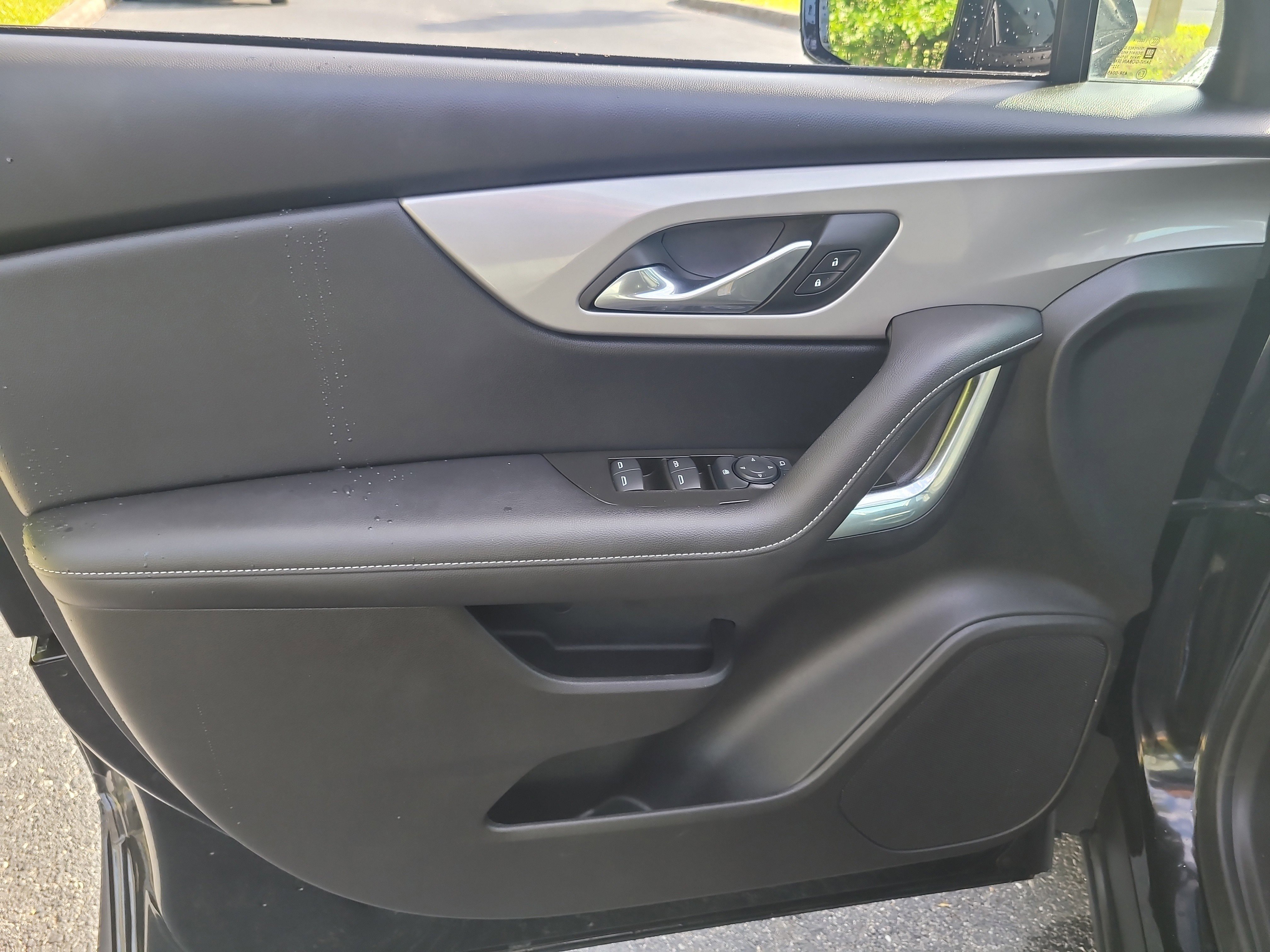 Used 2024 Chevrolet Blazer LT w/ Redline Edition FWD image 17