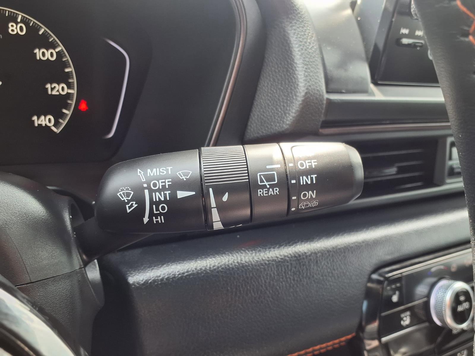 Used 2025 Honda Pilot TrailSport image 18