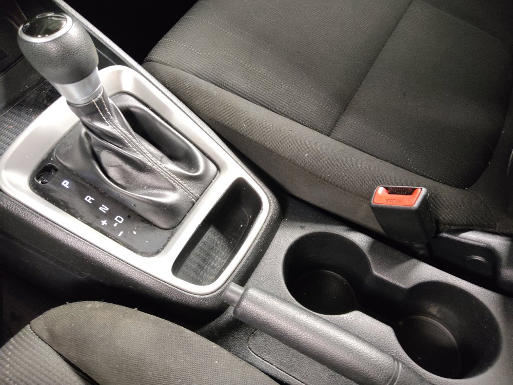 Used 2021 Hyundai Venue SE FWD image 26