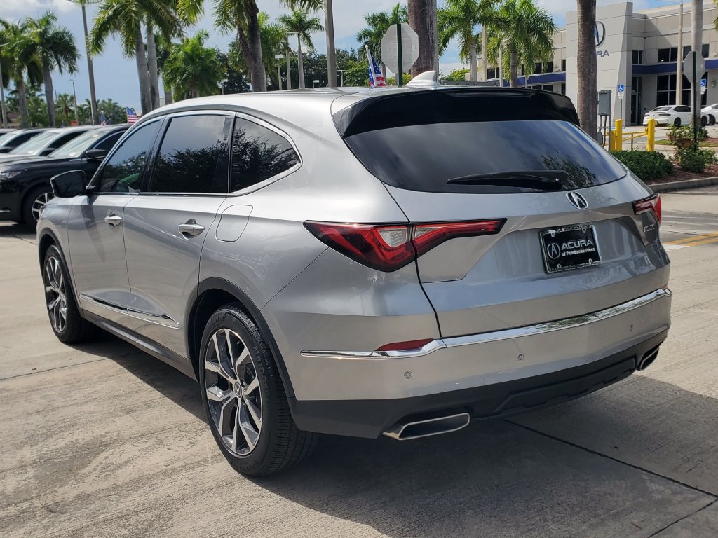 Certified 2024 Acura MDX w/ Technology Package FWD image 5