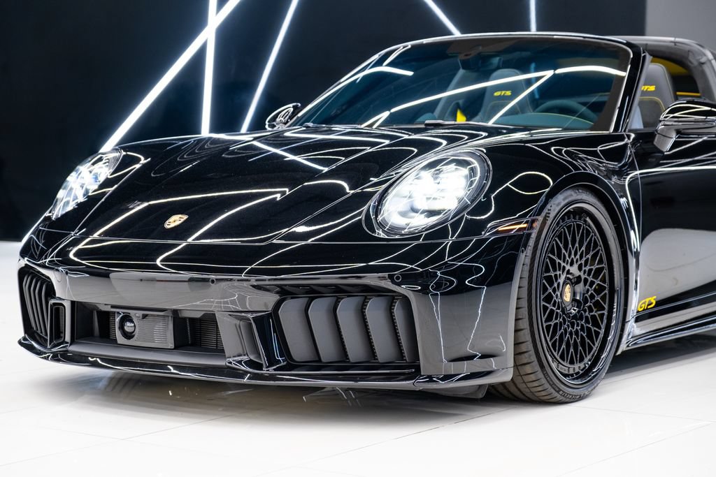 Used 2026 Porsche 911 Targa 4 GTS AWD/4WD image 4