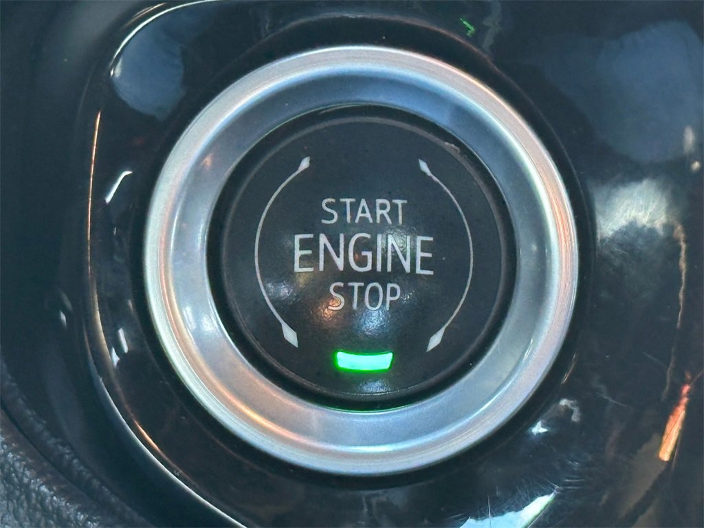 Used 2024 GMC Sierra 1500 SLT w/ SLT Premium Plus Package image 31