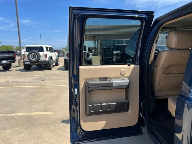 Used 2015 Ford F250 Lariat w/ FX4 Off-Road Package AWD/4WD image 14