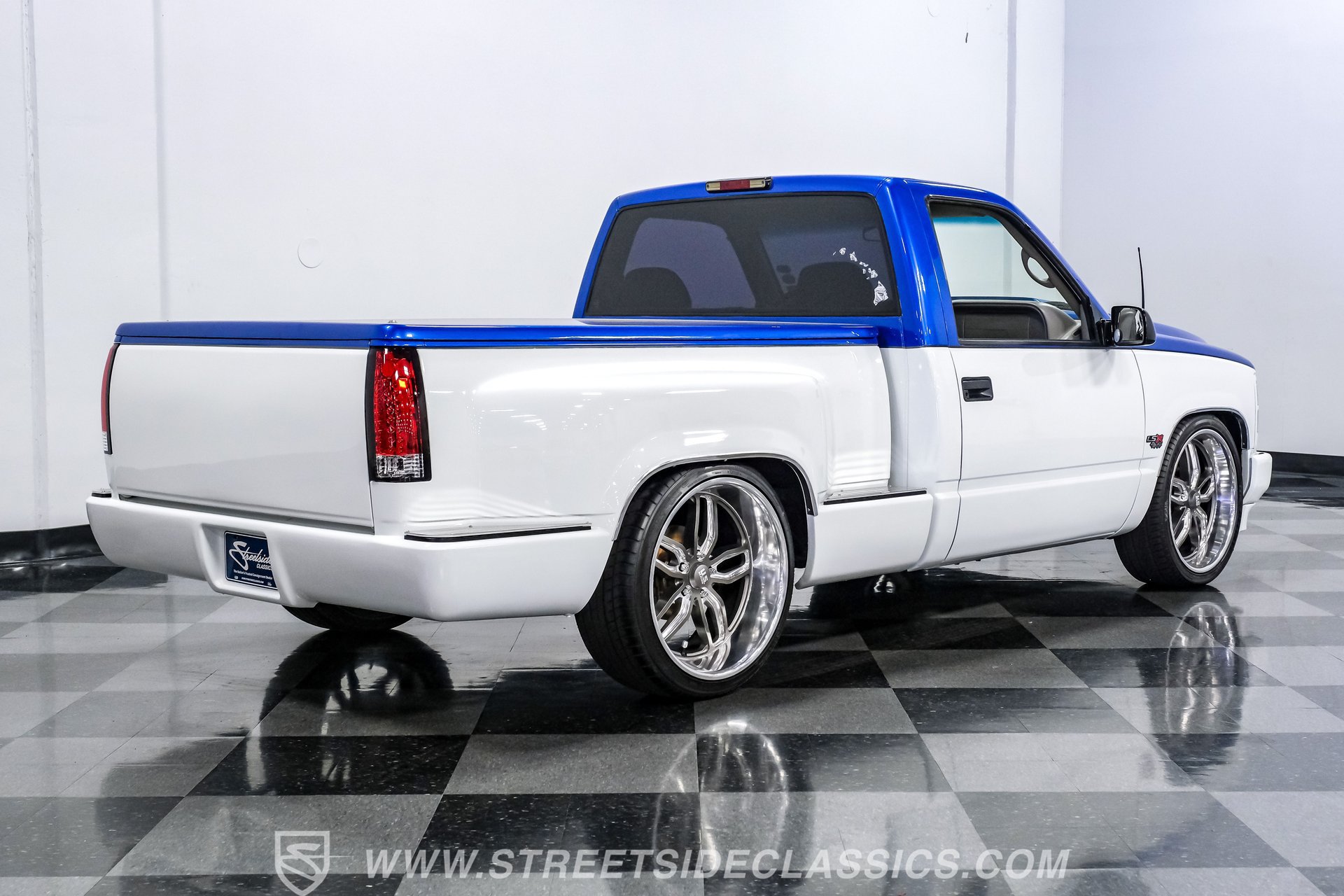 Used 1997 Chevrolet Silverado 1500 2WD Regular Cab image 12