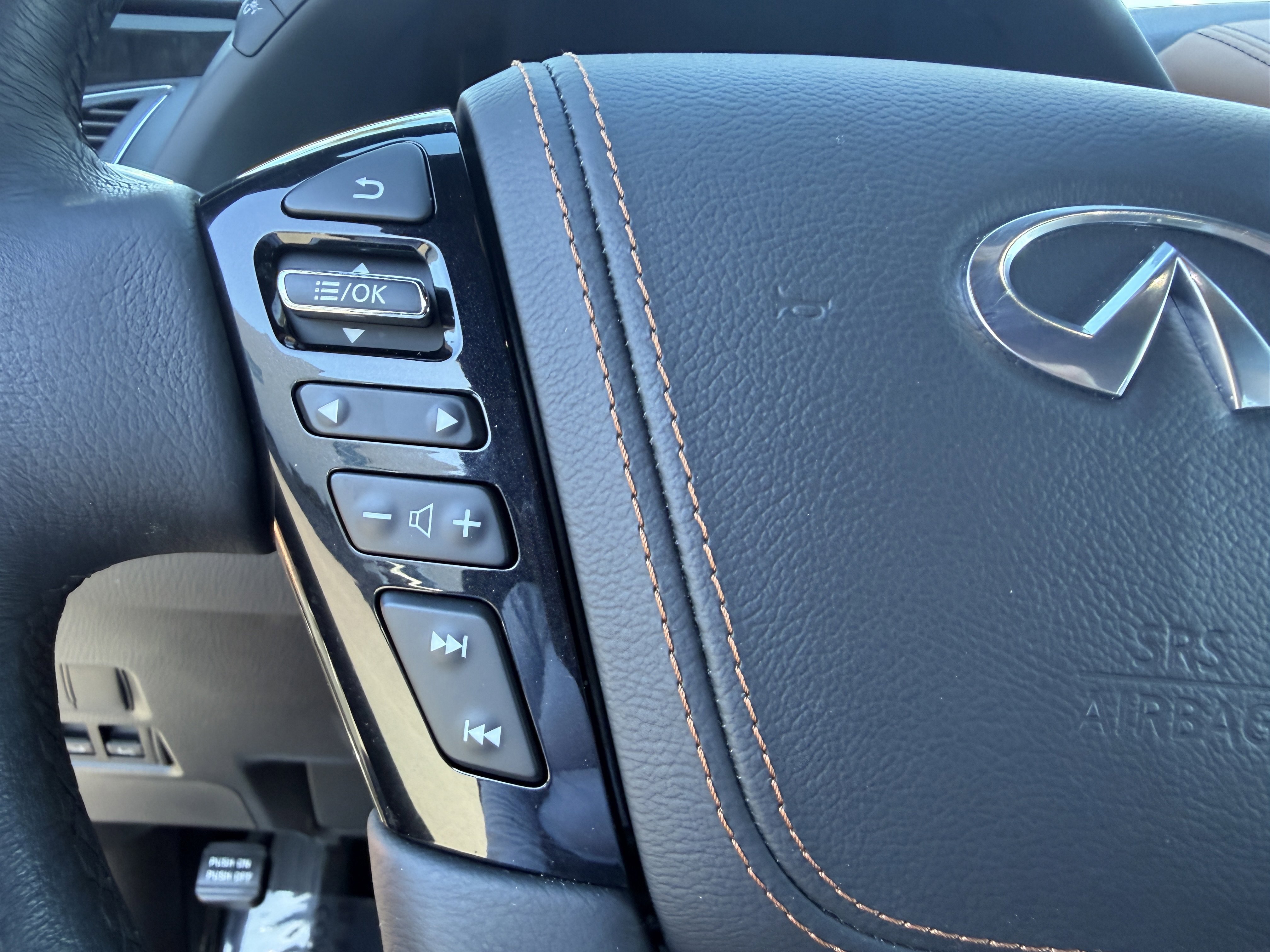 Used 2024 INFINITI QX80 Sensory image 29