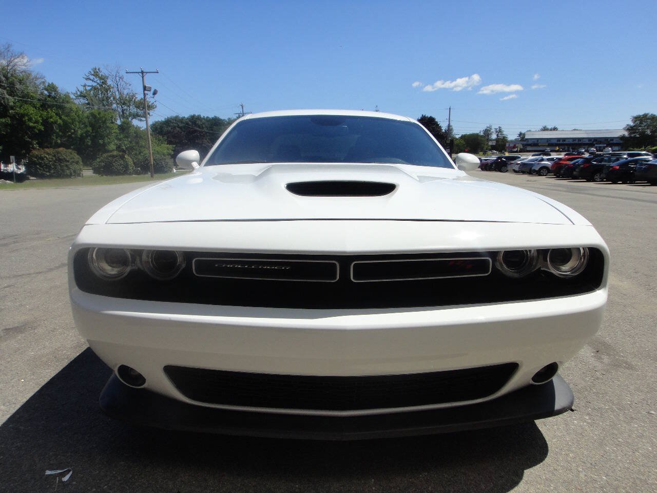 Used 2019 Dodge Challenger R/T RWD image 2