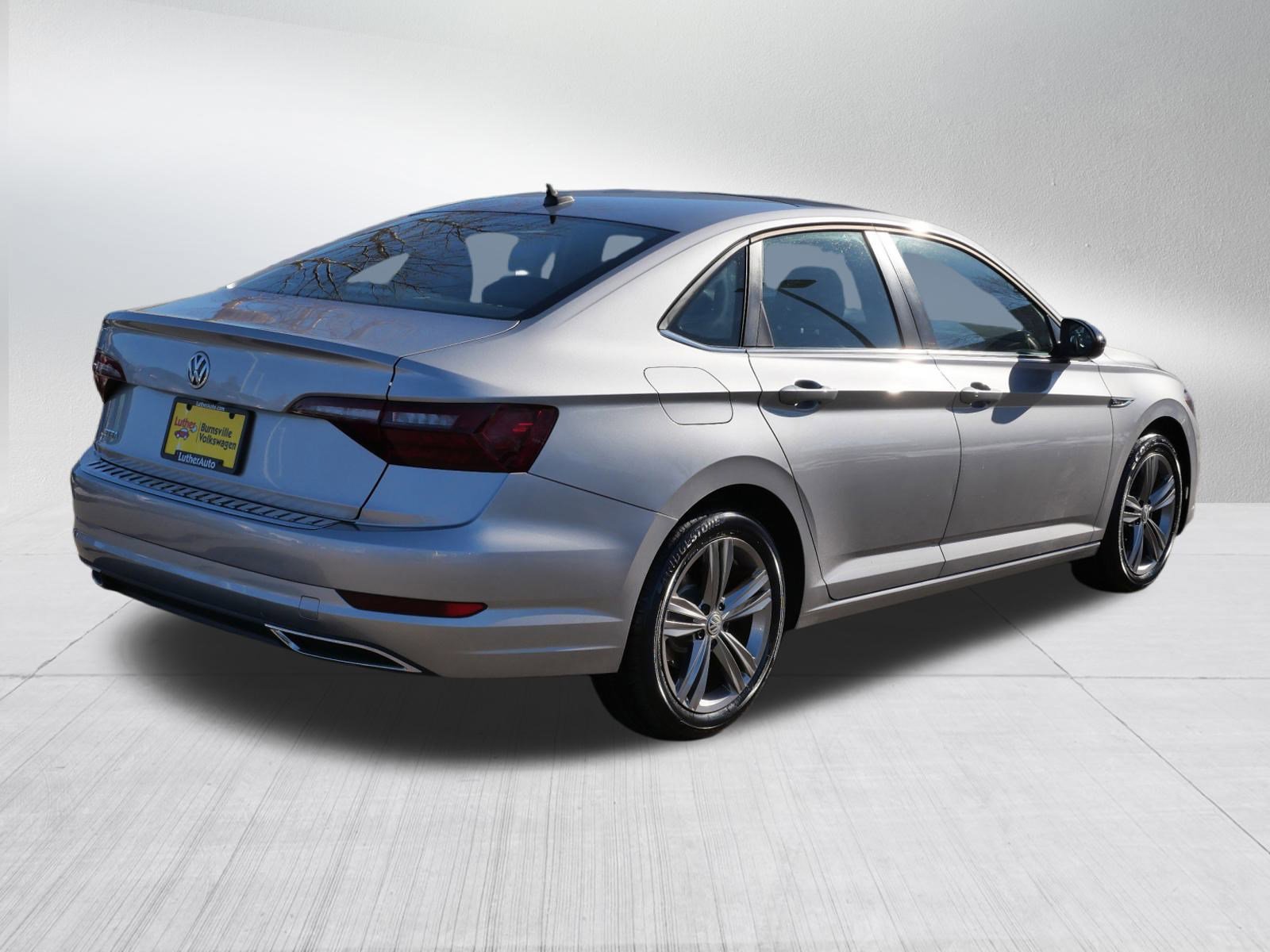 Certified 2021 Volkswagen Jetta R-Line w/ R-Line Cold Weather Package image 7