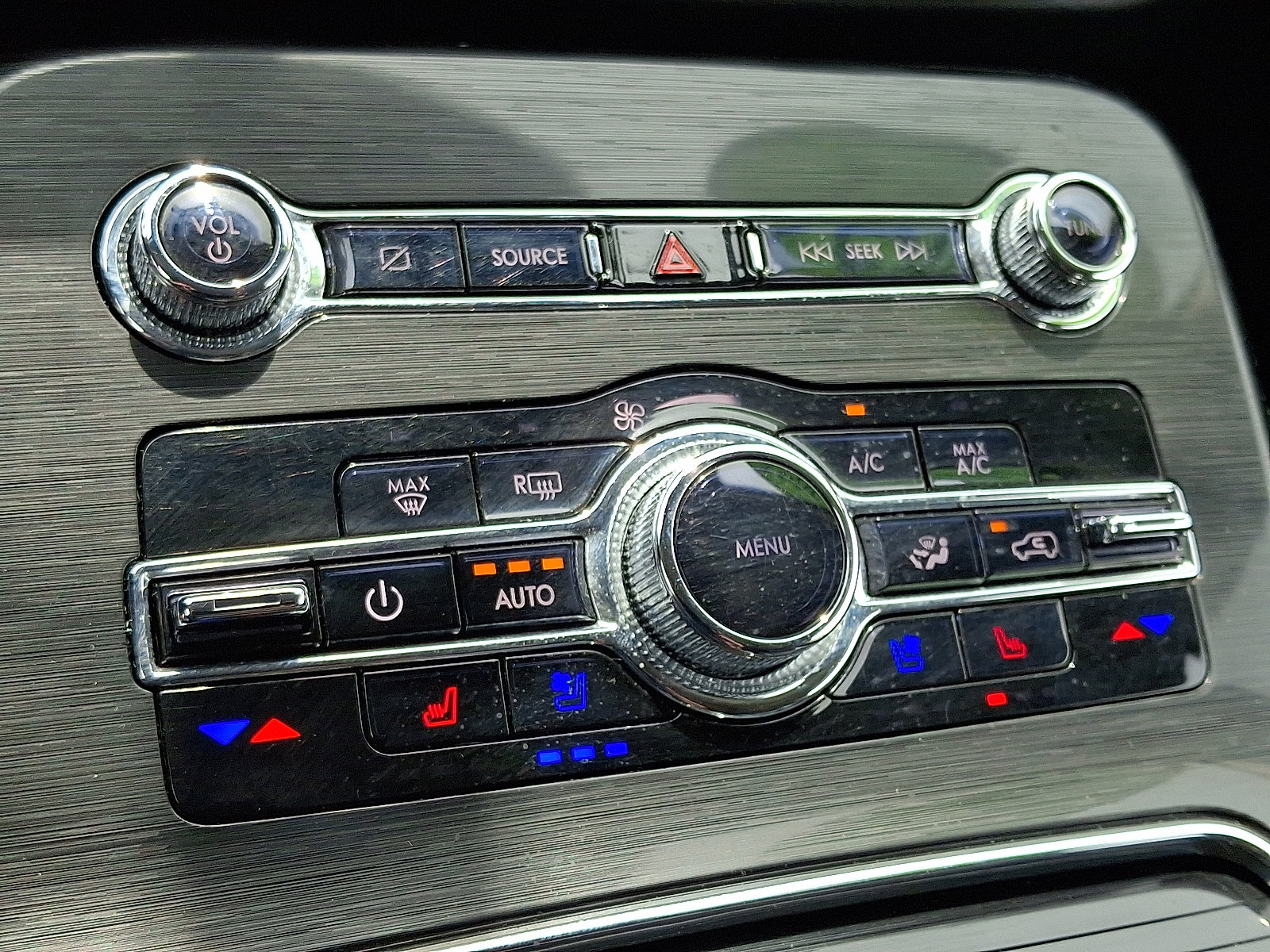 Used 2021 Lincoln Nautilus Reserve w/ Cargo Utility Package image 16