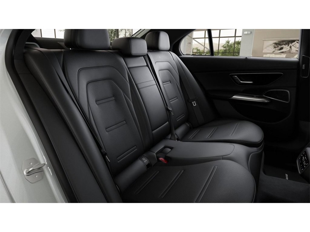 New 2026 Mercedes-Benz E 53 AMG e 4MATIC Sedan image 5