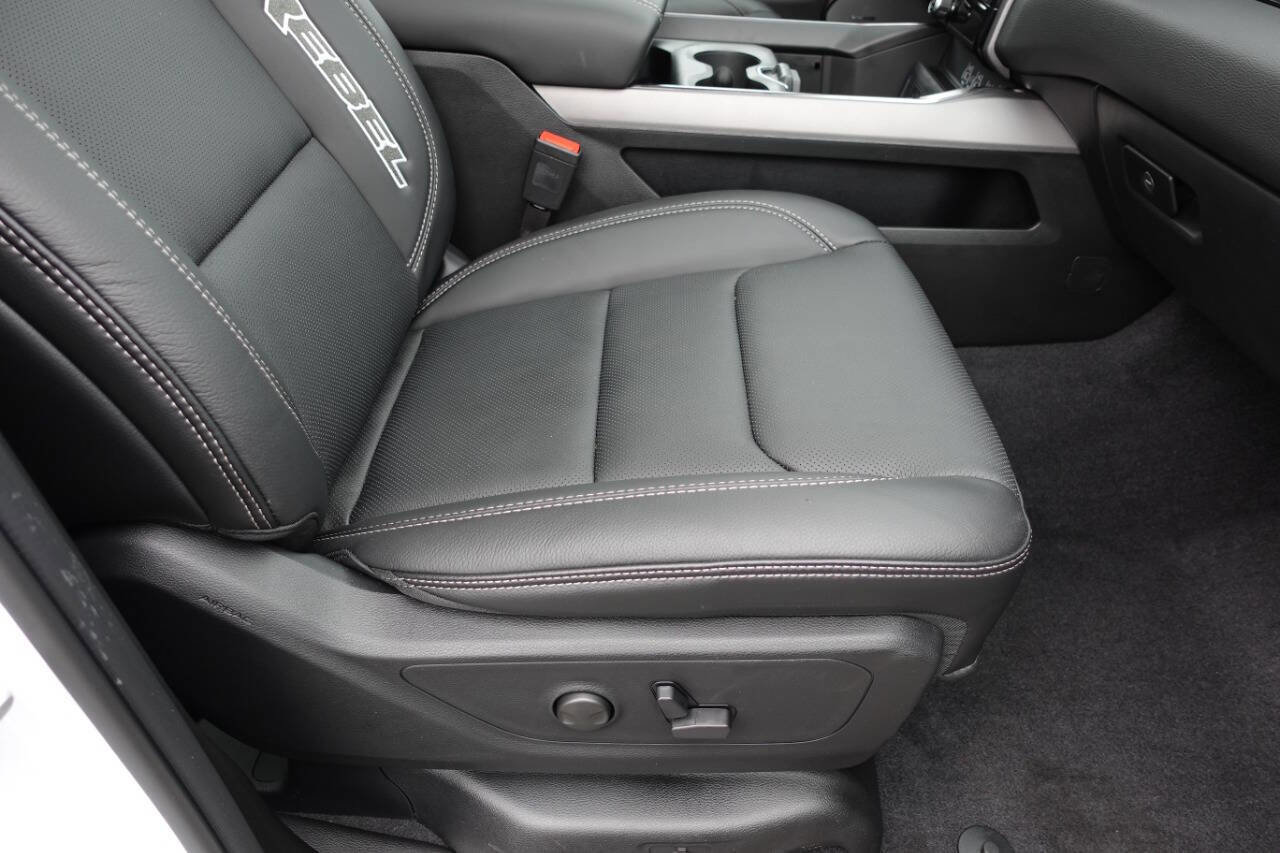 Used 2025 RAM 1500 Rebel w/ Rebel Level 2 Equipment Group AWD/4WD image 34