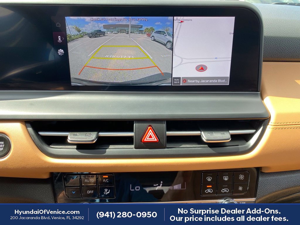 Used 2024 Kia Seltos EX AWD/4WD image 13