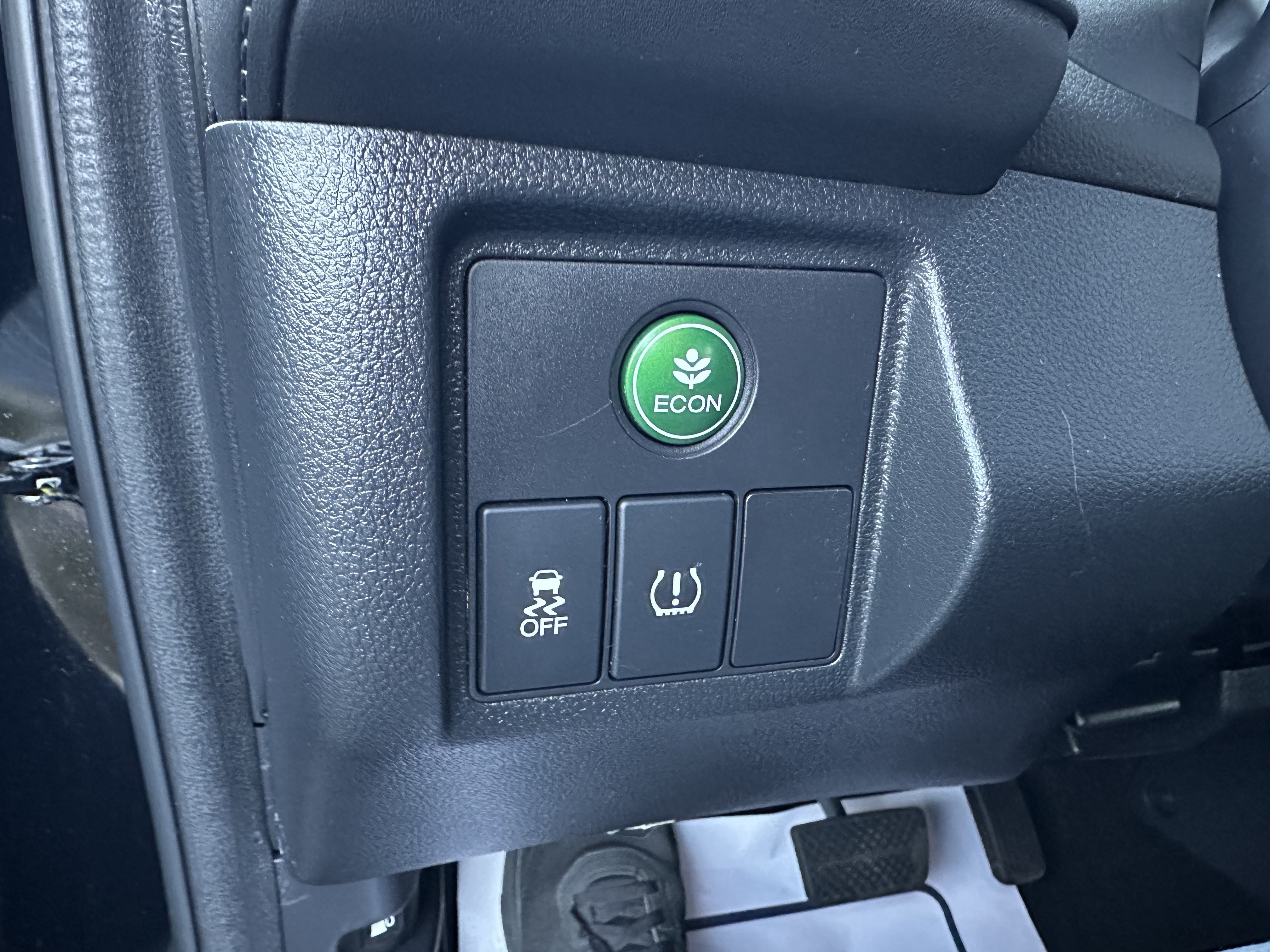 Used 2020 Honda HR-V LX image 18