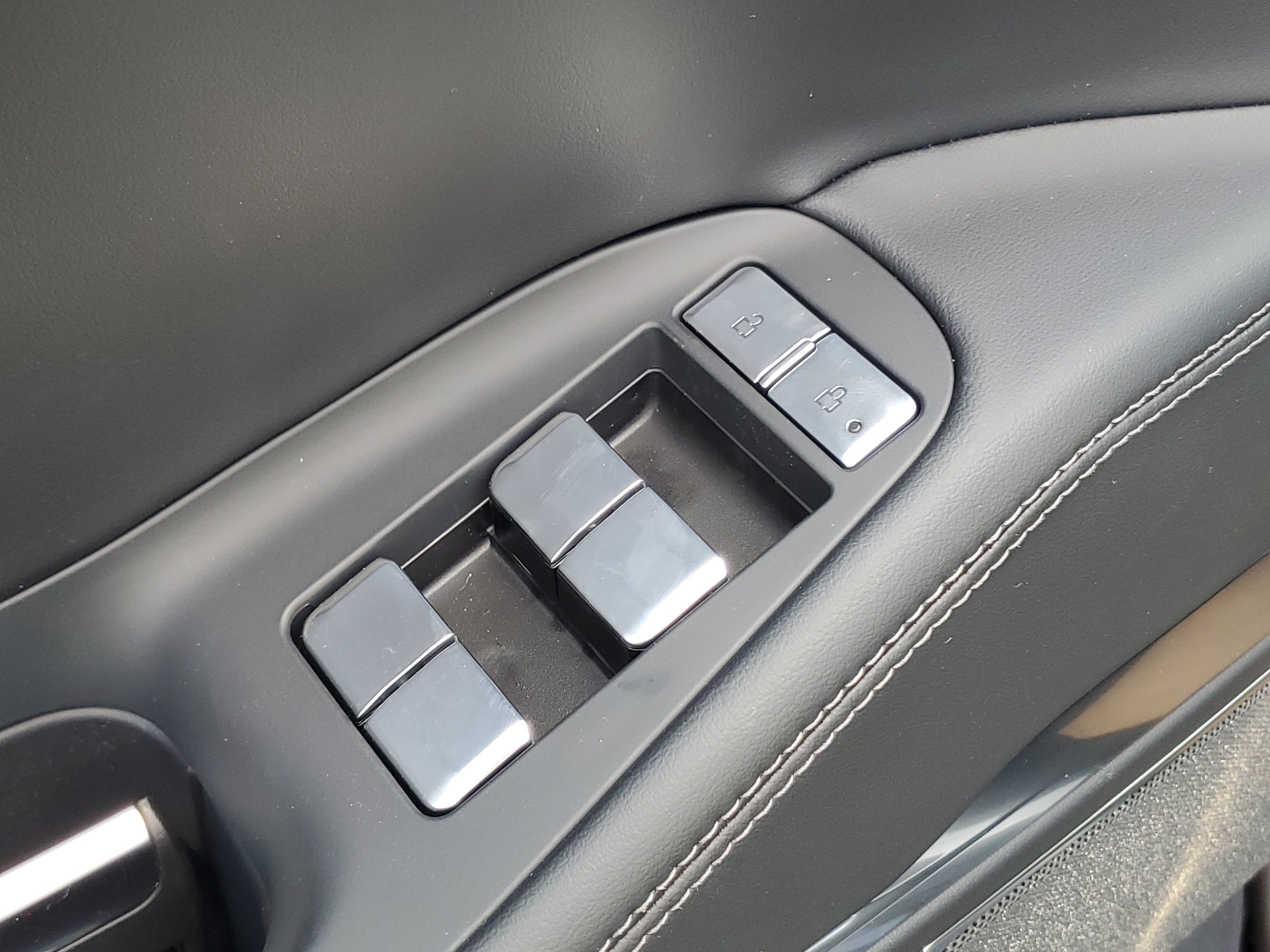 New 2026 Lincoln Navigator L Reserve AWD/4WD image 10
